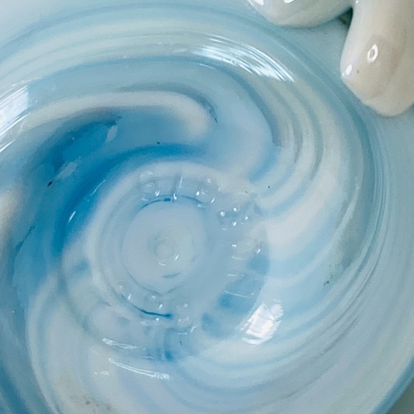 Vintage Gibson Paperweight - Picture 5 of 8